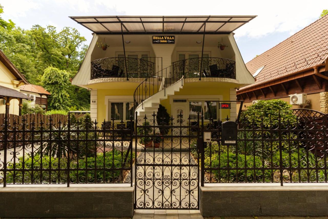 Bella Villa Siofok Luaran gambar