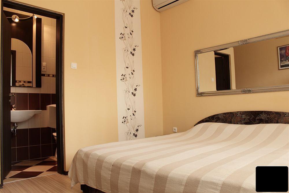 Bella Villa Siofok Luaran gambar